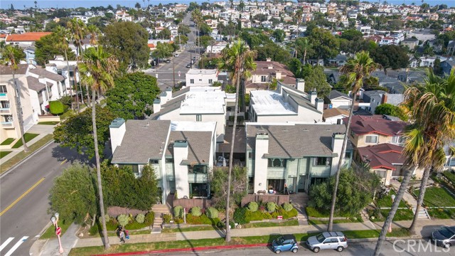 500 Catalina Avenue, Redondo Beach, California 90277, 2 Bedrooms Bedrooms, ,2 BathroomsBathrooms,Residential,Sold,Catalina,SB23173707