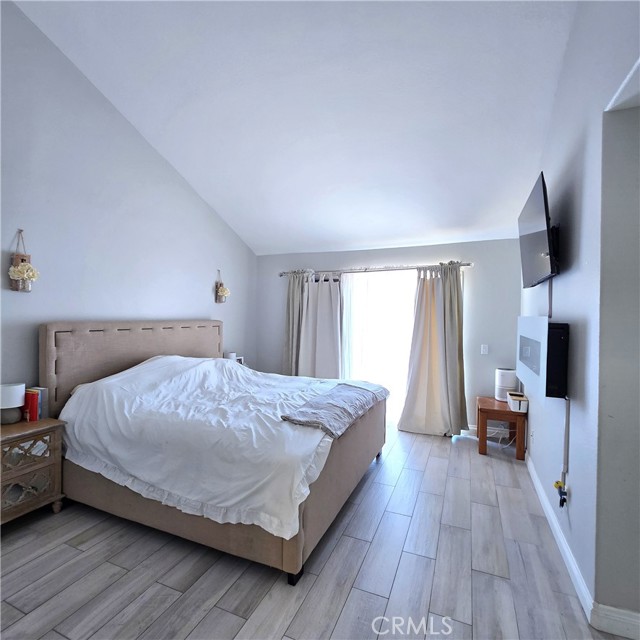 1822 Glover Street, Redlands CA: https://media.crmls.org/medias/bc1c6891-faa2-48ad-968e-6ad3c883ad02.jpg