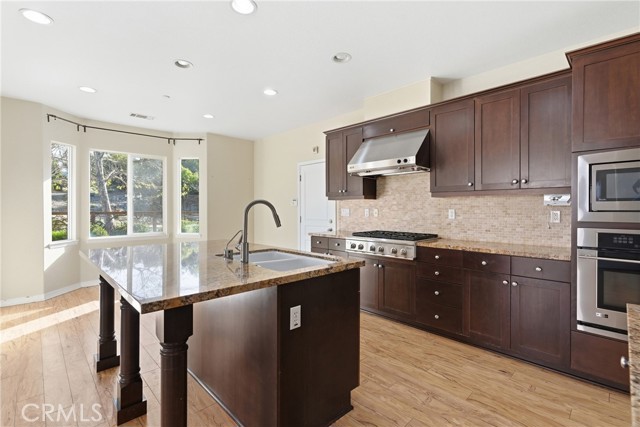 Detail Gallery Image 6 of 37 For 5632 Menemsha Ln, Santa Maria,  CA 93455 - 4 Beds | 4 Baths