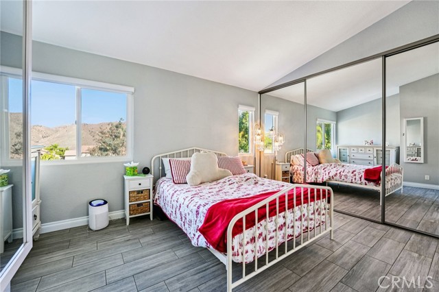 13062 Waterwheel Drive, Corona CA: https://media.crmls.org/medias/bc1d4c87-07a1-459d-a402-0a9525bd1f29.jpg