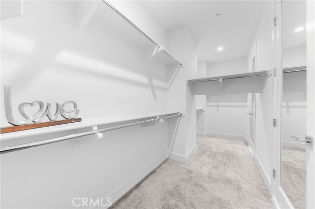 390 Riverbend, Lake Forest CA: https://media.crmls.org/medias/bc1d952f-6bb2-4888-89bd-b5eedaa3c80d.jpg