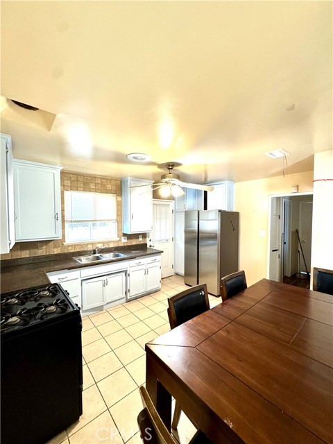 Detail Gallery Image 7 of 24 For 10811 Milano Ave, Norwalk,  CA 90650 - 4 Beds | 2 Baths