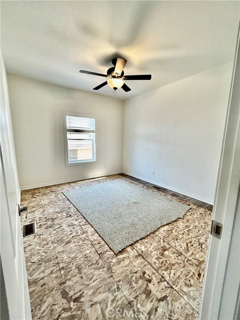 Detail Gallery Image 14 of 25 For 2205 W Acacia Ave #108,  Hemet,  CA 92545 - 3 Beds | 2 Baths