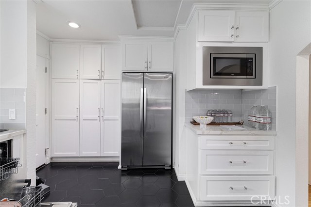 Detail Gallery Image 14 of 21 For 7519 La Salle Ave, Los Angeles,  CA 90047 - – Beds | – Baths