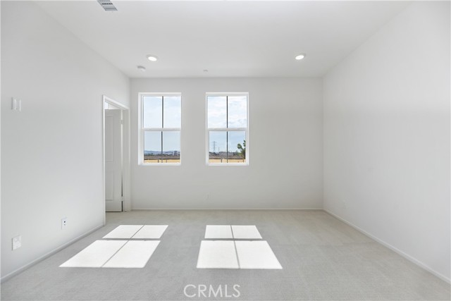 16125 Linden Lane, Chino CA: https://media.crmls.org/medias/bc1f3d93-7753-4cfd-9378-e224116da9d8.jpg