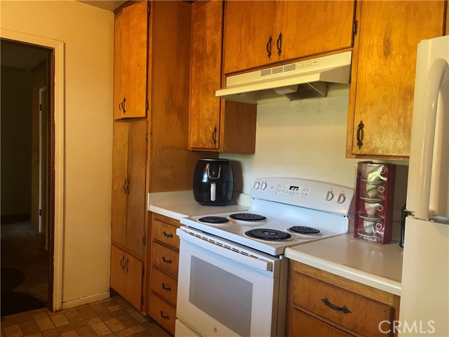 Detail Gallery Image 5 of 8 For 49779 Road 426, Oakhurst,  CA 93644 - 2 Beds | 1/1 Baths
