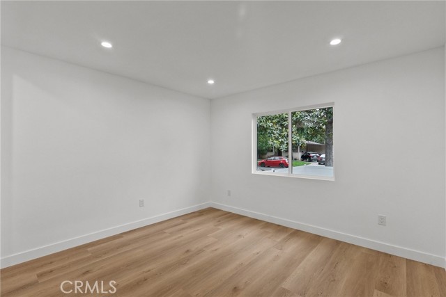 Detail Gallery Image 27 of 38 For 5730 Stansbury Ave, Van Nuys,  CA 91401 - 3 Beds | 2 Baths