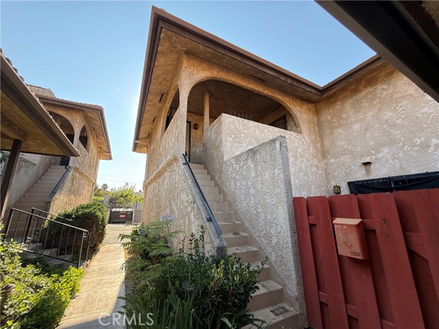 Detail Gallery Image 1 of 12 For 412 E Newmark Ave #D,  Monterey Park,  CA 91755 - 2 Beds | 2 Baths