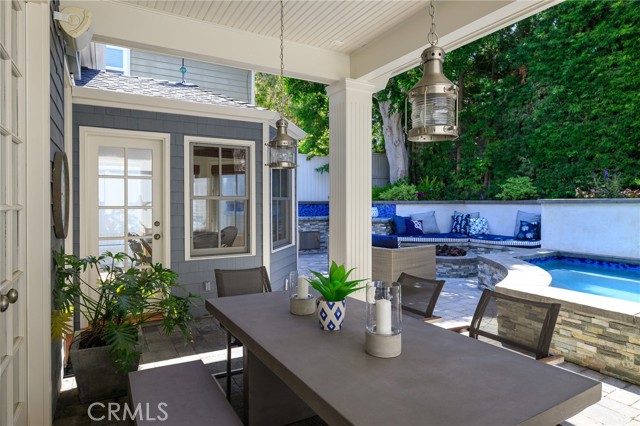 2913 Poinsettia Avenue, Manhattan Beach, California 90266, 5 Bedrooms Bedrooms, ,4 BathroomsBathrooms,Residential,Sold,Poinsettia,SB22091881