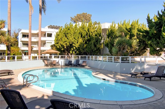 2368 Torrey Pines Road, La Jolla CA: https://media.crmls.org/medias/bc222049-e345-4927-a218-fc78b254e1c6.jpg