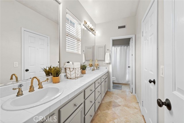 Detail Gallery Image 24 of 28 For 5 Golf Ridge, Rancho Santa Margarita,  CA 92679 - 5 Beds | 4 Baths