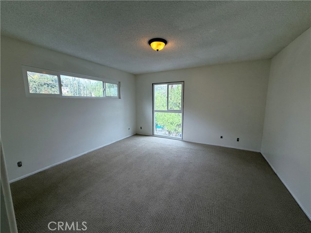 Detail Gallery Image 18 of 29 For 2575 Riverside Ter, Los Angeles,  CA 90039 - – Beds | – Baths