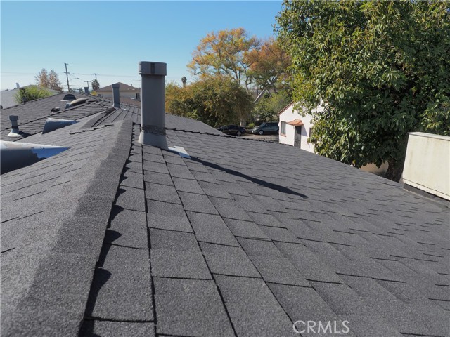 Roof of the ground units