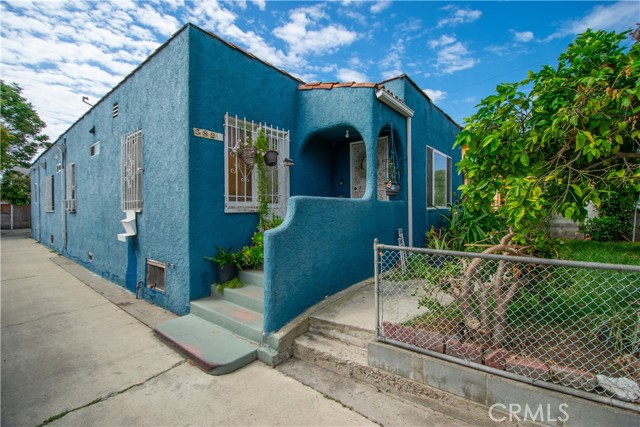 582 E 67th, Inglewood CA: https://media.crmls.org/medias/bc249a88-f11f-4dcb-bc58-5db3fae93685.jpg