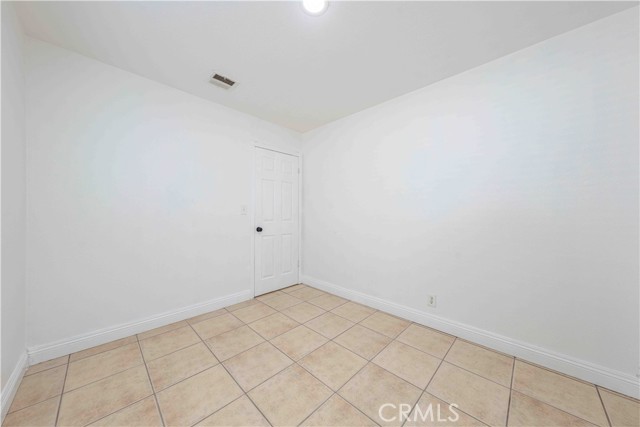 10203 Imperial Avenue, Garden Grove CA: https://media.crmls.org/medias/bc24b8d3-f80d-45ea-b122-15fac7cedffa.jpg