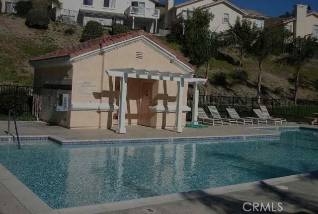 Detail Gallery Image 15 of 15 For 3152 Tecopa Springs Lane, Simi Valley,  CA 93063 - 4 Beds | 2/1 Baths