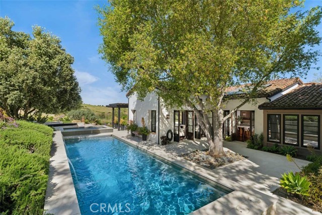 Detail Gallery Image 32 of 74 For 25 Golden Eagle, Irvine,  CA 92603 - 6 Beds | 6/1 Baths