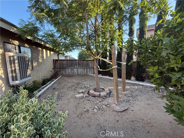 1770 W Candlewood Avenue, Rialto CA: https://media.crmls.org/medias/bc26984d-4401-482a-b225-e5ccf8f3c6ef.jpg
