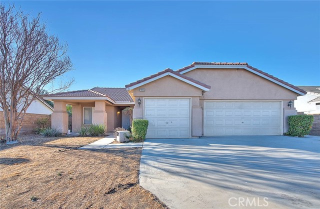 Detail Gallery Image 2 of 57 For 14655 Texas Ct, Fontana,  CA 92336 - 3 Beds | 2 Baths