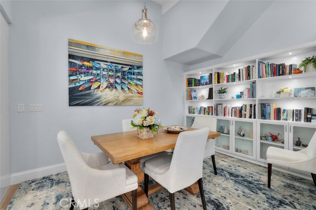 Detail Gallery Image 18 of 40 For 1 Coronado Ct, Manhattan Beach,  CA 90266 - 3 Beds | 2/1 Baths