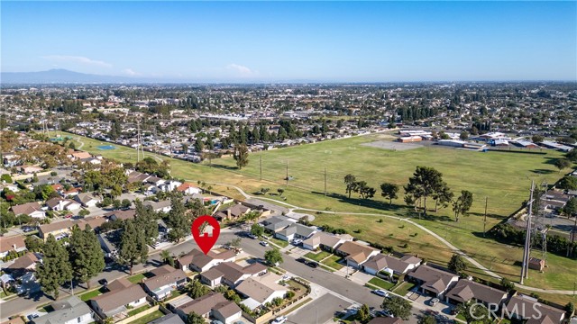 11515 Bertha Street, Cerritos CA: https://media.crmls.org/medias/bc2783a3-7e35-4c8f-87f9-dbc793dbae74.jpg