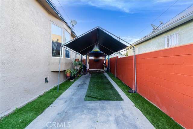 Detail Gallery Image 25 of 31 For 961 E 41st Pl, Los Angeles,  CA 90011 - 3 Beds | 1 Baths