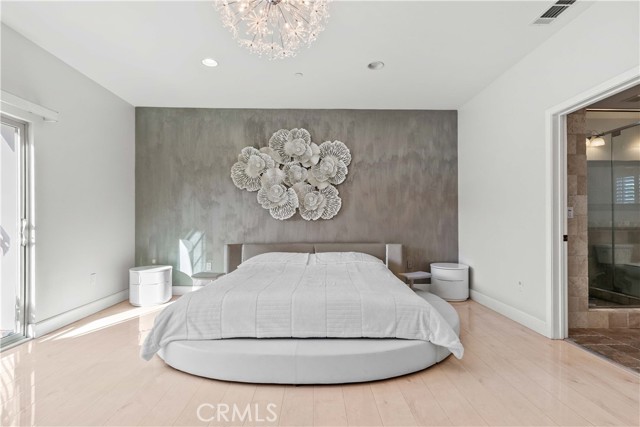 Detail Gallery Image 55 of 69 For 6920 Valmont #5,  Tujunga,  CA 91042 - 4 Beds | 3 Baths