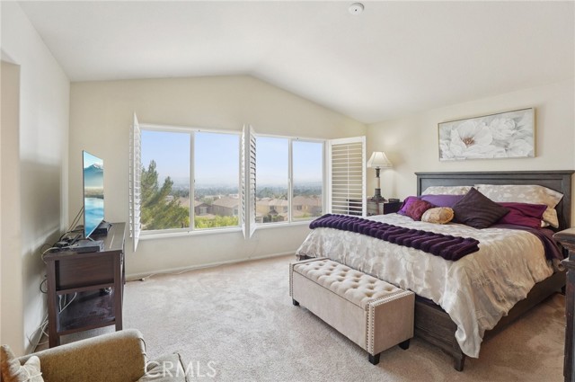 Detail Gallery Image 32 of 65 For 20504 Bergamo Way, Porter Ranch,  CA 91326 - 5 Beds | 3 Baths