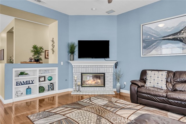 Detail Gallery Image 12 of 36 For 3338 Camden Ln, Corona,  CA 92882 - 4 Beds | 2 Baths