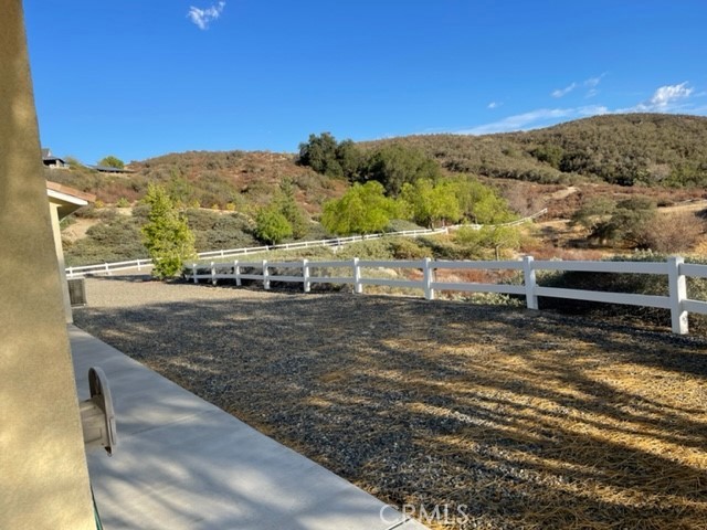 Detail Gallery Image 27 of 32 For 38975 Loftus Ln, Temecula,  CA 92592 - 3 Beds | 2/1 Baths
