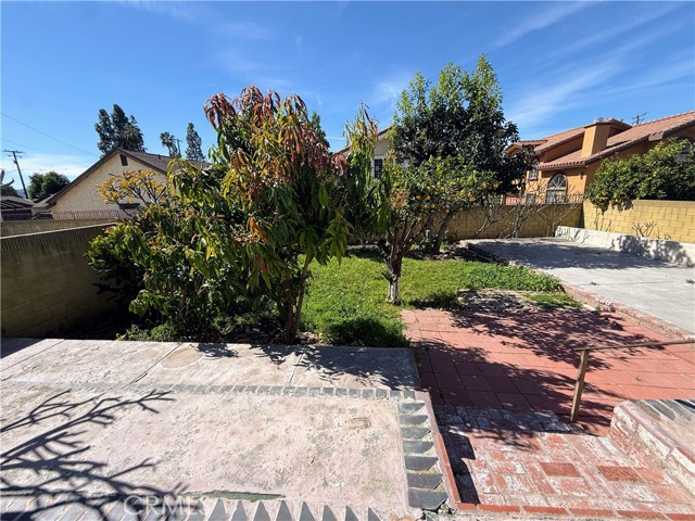 Detail Gallery Image 14 of 18 For 209 N Stimson, La Puente,  CA 91744 - 4 Beds | 2 Baths