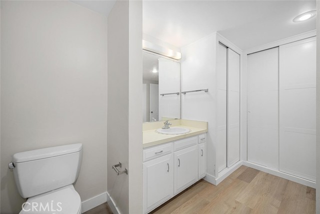 1930 St John Road, Seal Beach CA: https://media.crmls.org/medias/bc2aadee-01fd-4ef1-affc-ea4db959f3f9.jpg