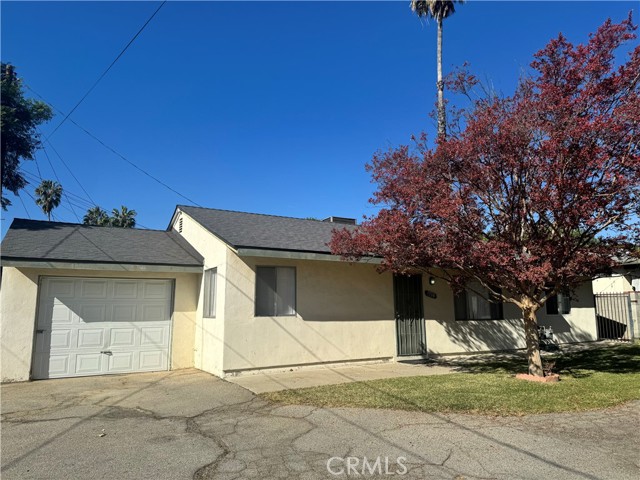 Detail Gallery Image 1 of 23 For 17518 Kingsbury St, Granada Hills,  CA 91344 - 3 Beds | 2 Baths