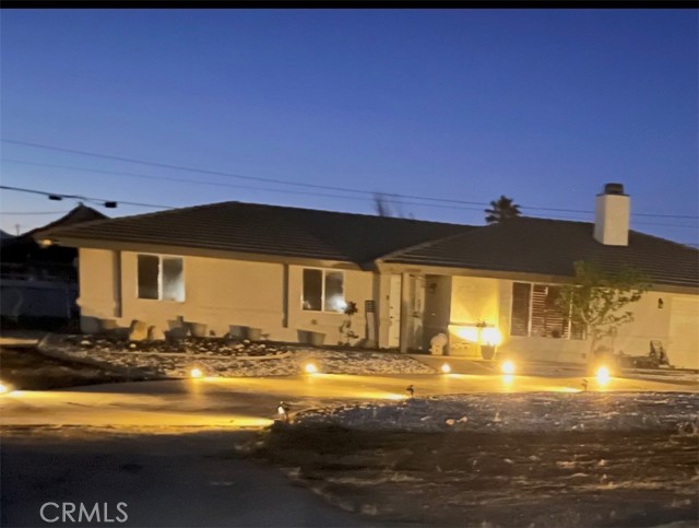 19388 Corwin, Apple Valley CA: https://media.crmls.org/medias/bc2b1fe1-30fa-454a-8293-a83adfe84e52.jpg