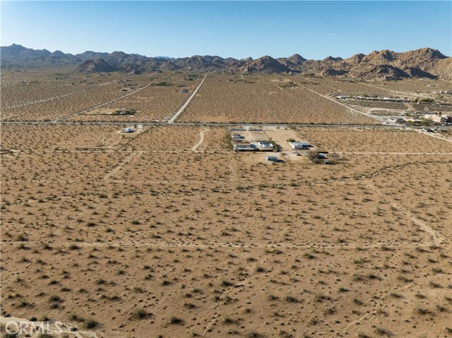 Detail Gallery Image 19 of 21 For 63862 Twentynine Palms Hwy, Joshua Tree,  CA 92252 - – Beds | – Baths