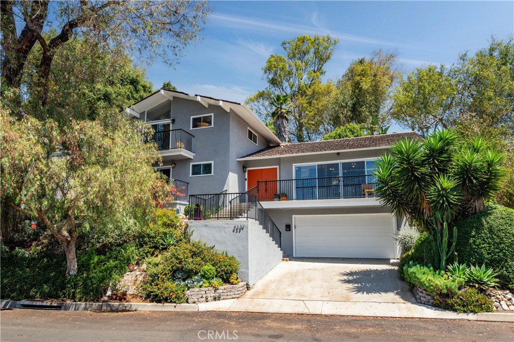 Picture of Palos Verdes Estates, CA 90274