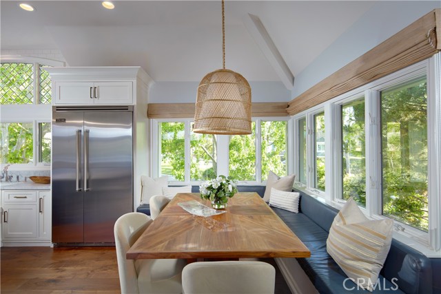 Detail Gallery Image 6 of 48 For 2 Royal Saint George Rd, Newport Beach,  CA 92660 - 5 Beds | 5/2 Baths