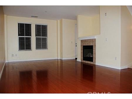 Photo #5: OC24175818 Listing 