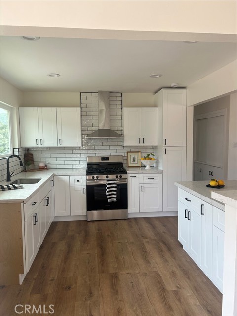 33140 Buena Vista Street, Lake Elsinore CA: https://media.crmls.org/medias/bc308ee3-beea-4c17-9f97-249e622e0900.jpg
