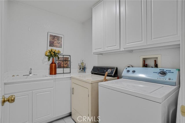 Detail Gallery Image 33 of 46 For 24306 via La Casa, Valencia,  CA 91354 - 4 Beds | 3 Baths