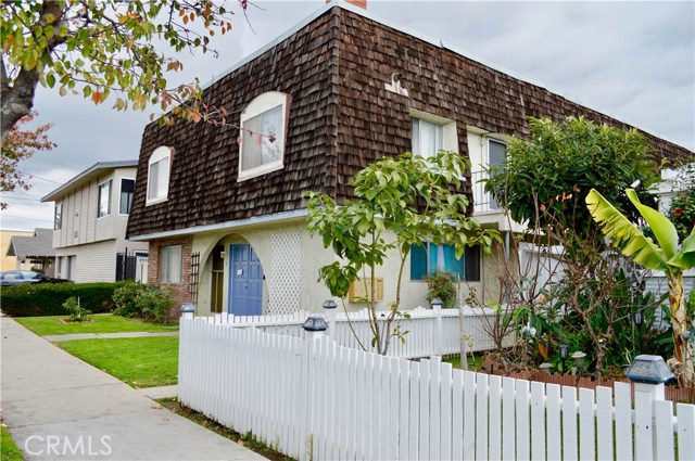 380 Temple Avenue