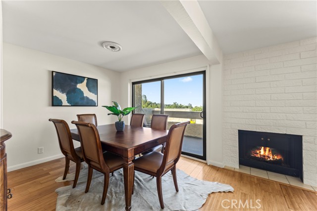 Detail Gallery Image 12 of 33 For 4227 Freedom Dr #304,  Calabasas,  CA 91302 - 3 Beds | 2 Baths