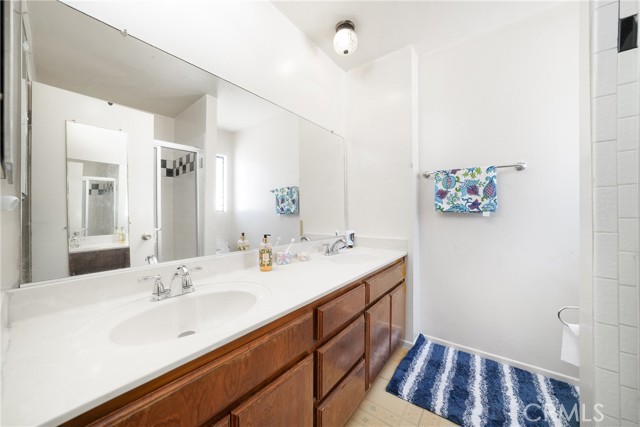 Detail Gallery Image 12 of 16 For 30 S Chapel Ave #C,  Alhambra,  CA 91801 - 3 Beds | 2/1 Baths
