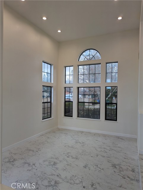 Detail Gallery Image 9 of 66 For 42057 Parkmont Dr, Quartz Hill,  CA 93536 - 5 Beds | 3 Baths