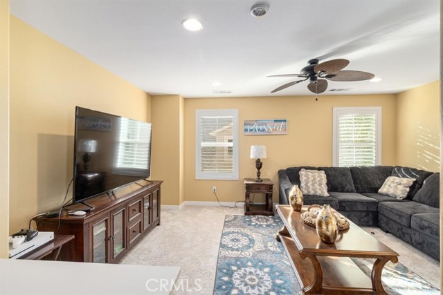 Detail Gallery Image 23 of 38 For 23 via Palmieki Ct, Lake Elsinore,  CA 92532 - 5 Beds | 4/1 Baths