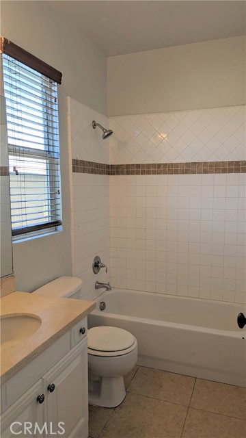 6738 Serrano Avenue, Hesperia CA: https://media.crmls.org/medias/bc31c58c-99ce-4670-bc9f-5708a9bafbee.jpg