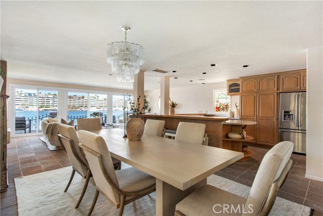 Detail Gallery Image 6 of 24 For 426 via Lido Nord, Newport Beach,  CA 92663 - 4 Beds | 3 Baths