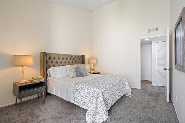 Detail Gallery Image 27 of 65 For 4041 via Marisol #313,  Los Angeles,  CA 90042 - 2 Beds | 2 Baths