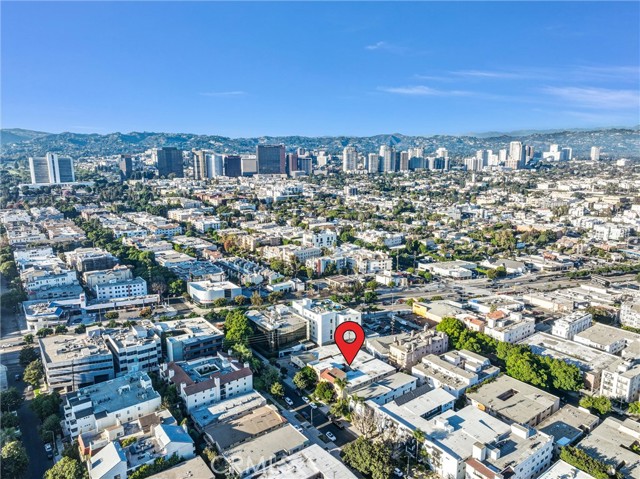 Detail Gallery Image 37 of 38 For 1730 Camden Ave #208,  Los Angeles,  CA 90025 - 2 Beds | 2 Baths