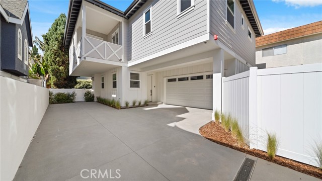 2421 Voorhees Avenue, Redondo Beach, California 90278, 4 Bedrooms Bedrooms, ,4 BathroomsBathrooms,Residential,Sold,Voorhees,PV21128390